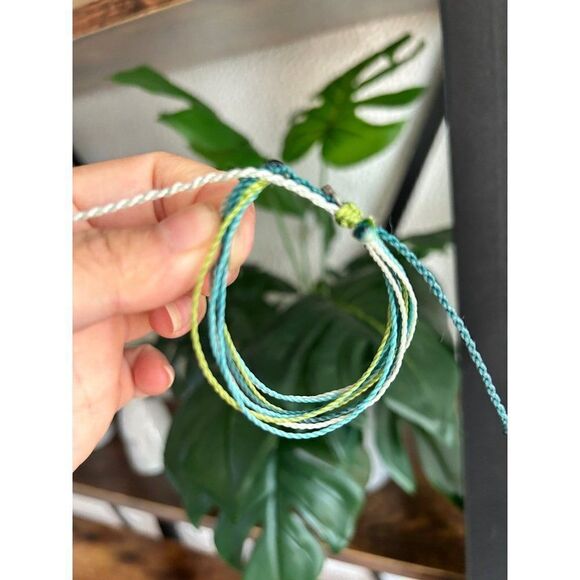 Pura Vida White, Green & Blue Strand Bracelet - Picture 4 of 4